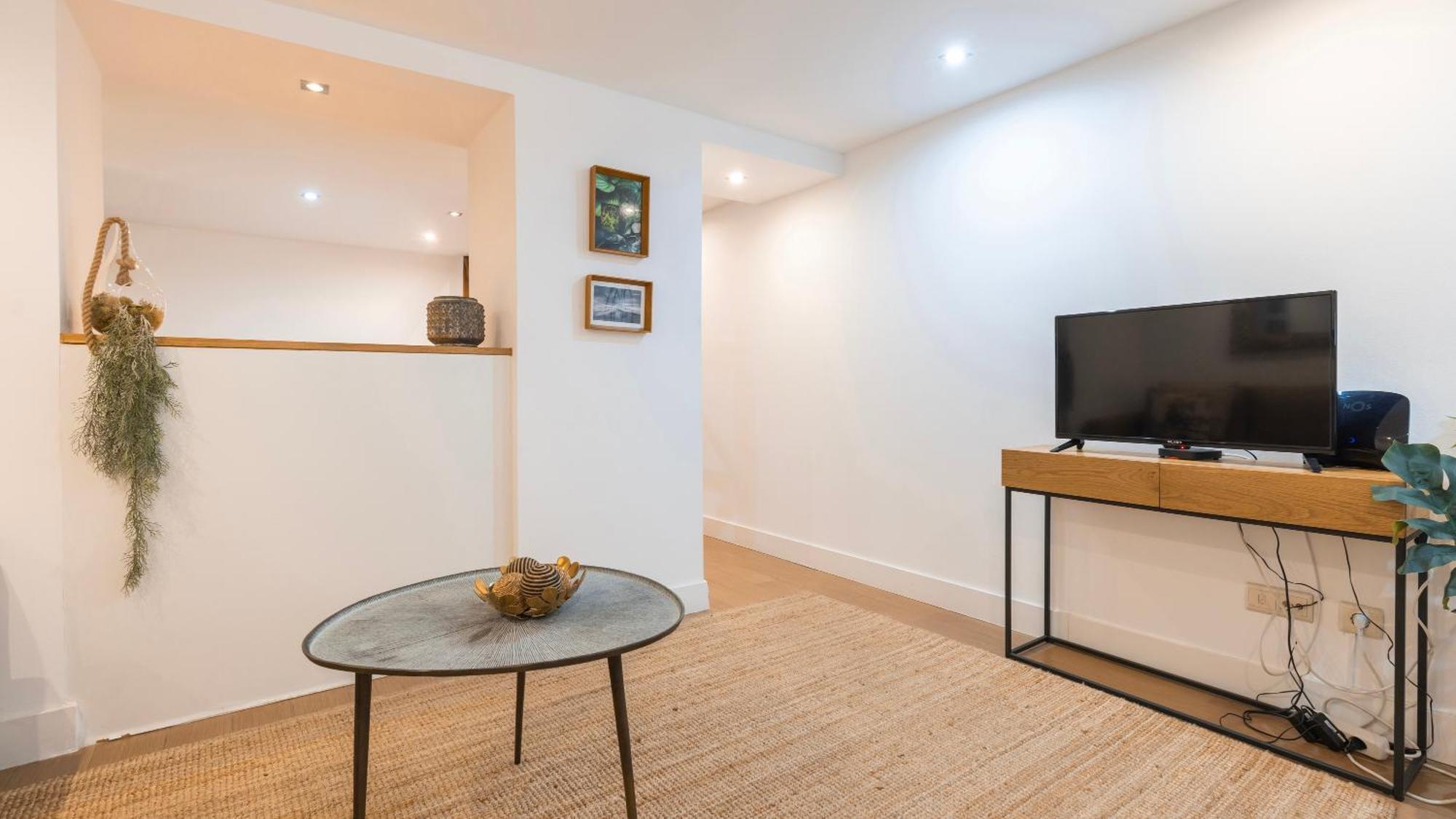 Appartement 1bdr With Terrace In Alfama Centre By Lovelystay *