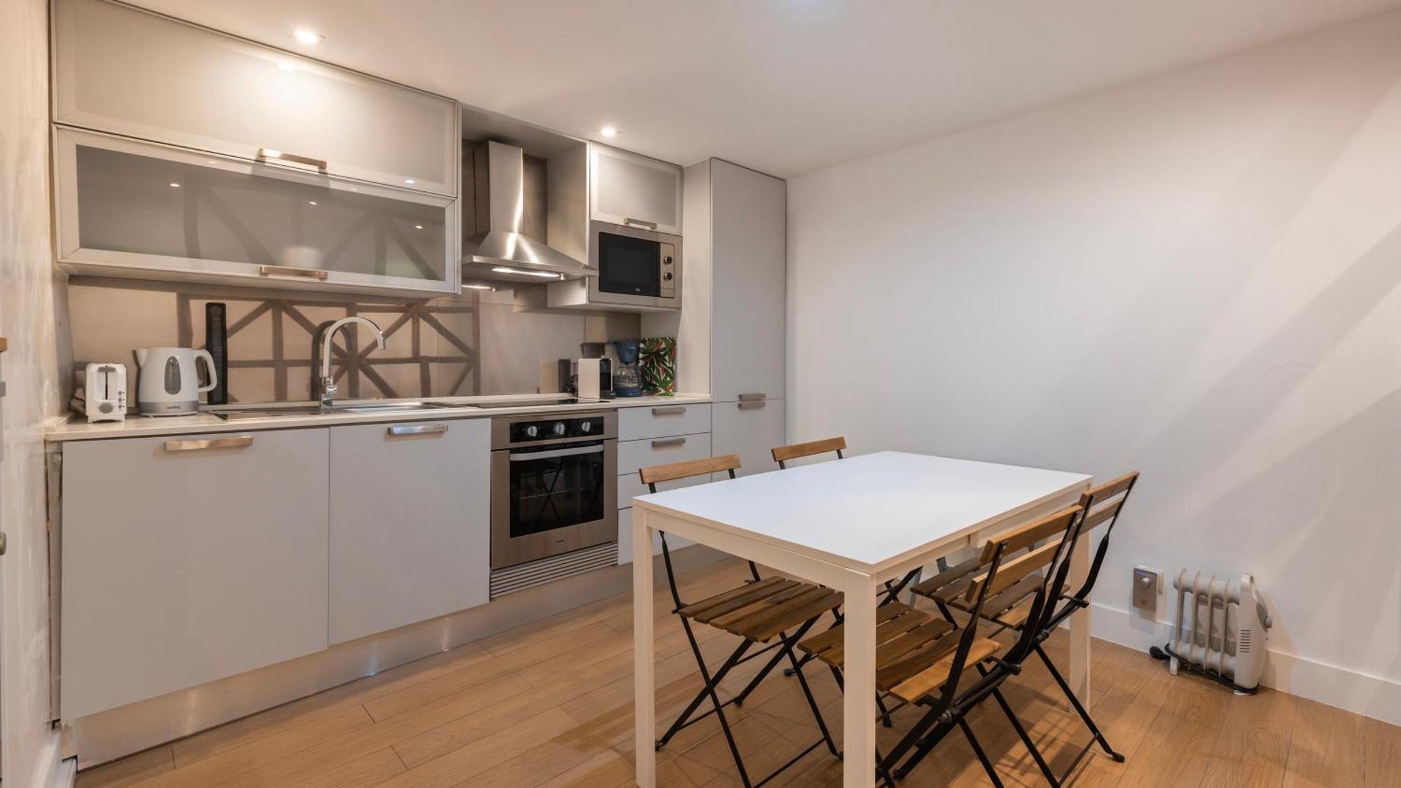 Appartement 1bdr With Terrace In Alfama Centre By Lovelystay